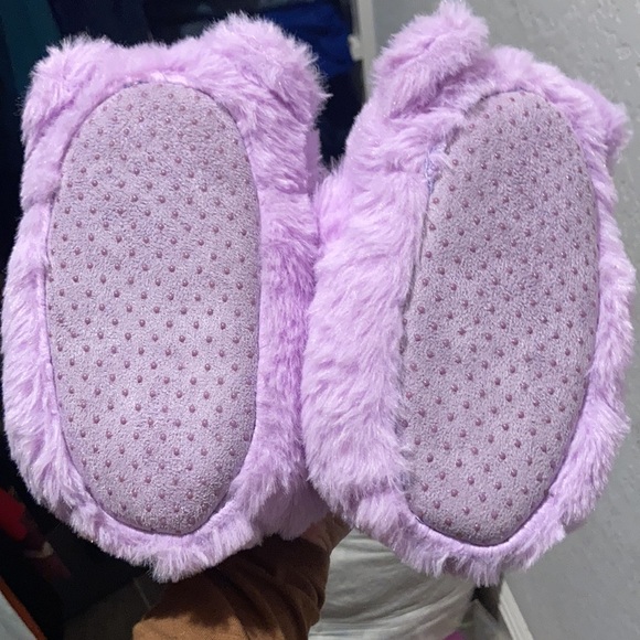 COPY - Teddy Bear slippers - Picture 3 of 3